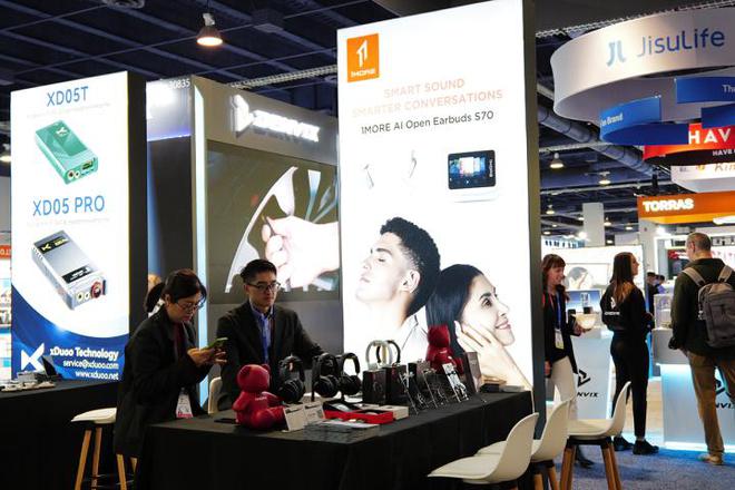 ES 2025：展示众多形态的耳机新品long8国际龙81MORE万魔参展C(图3)